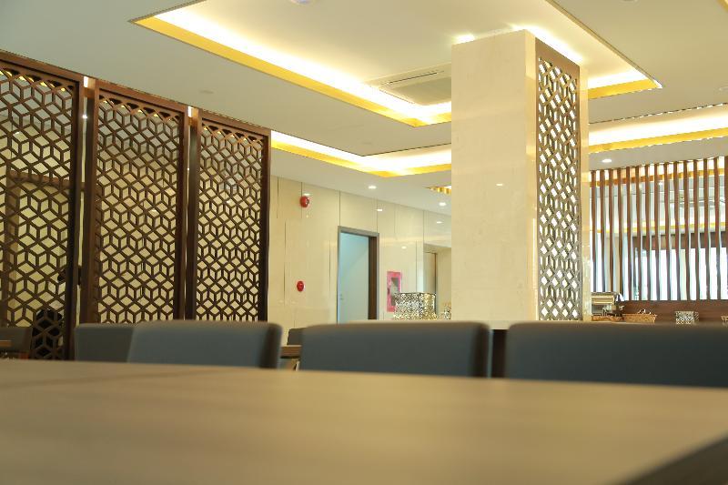 Gold Boutique Hotel Danang Exterior foto